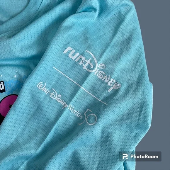 2023 Run Disney Marathon 26.2 Miles Walt Disney World 50th Womens Medium Top - Picture 4 of 5